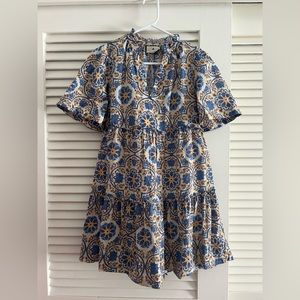 Tuckernuck Medallion Print Dress Size Small EUC